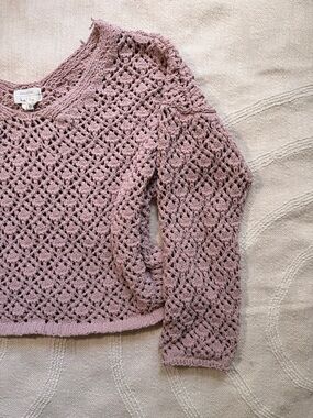 XL Cropped Boxy Chunky Knit V-Neck Sweater in Soft Pink / Blush